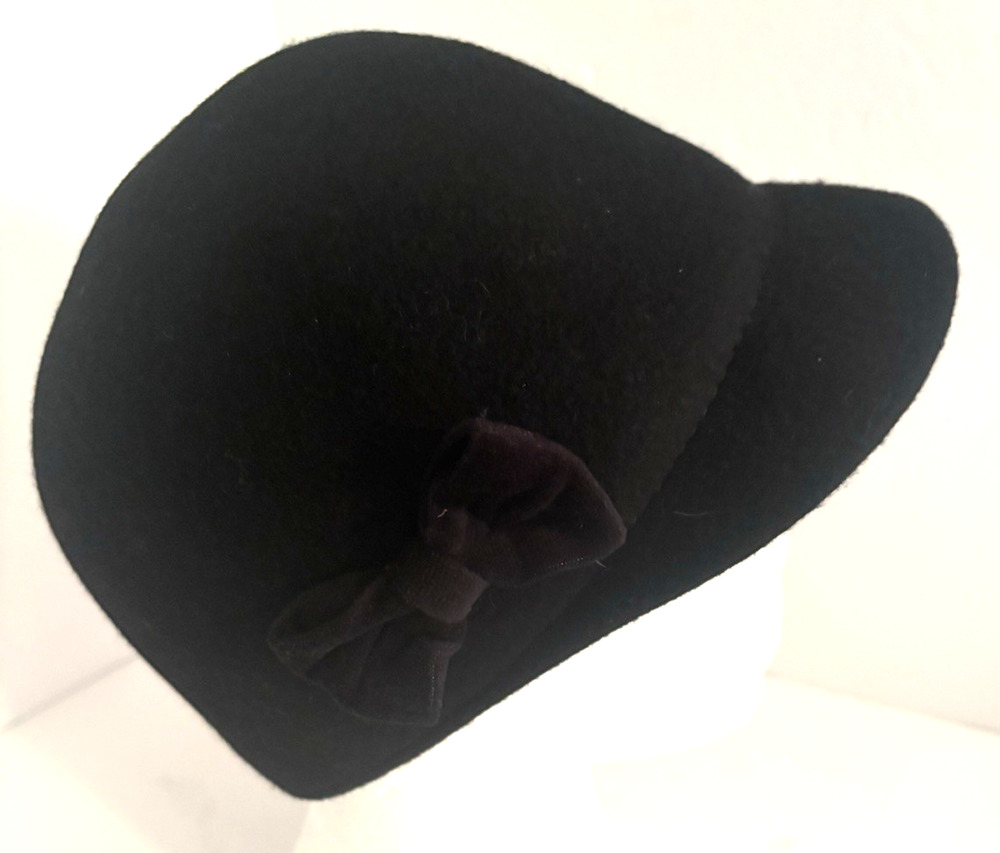 H&M Cloche Ladies Black Hat W/bow One Size 100% Wood
